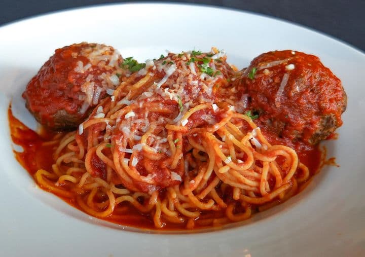 Spaghetti & Meatballs